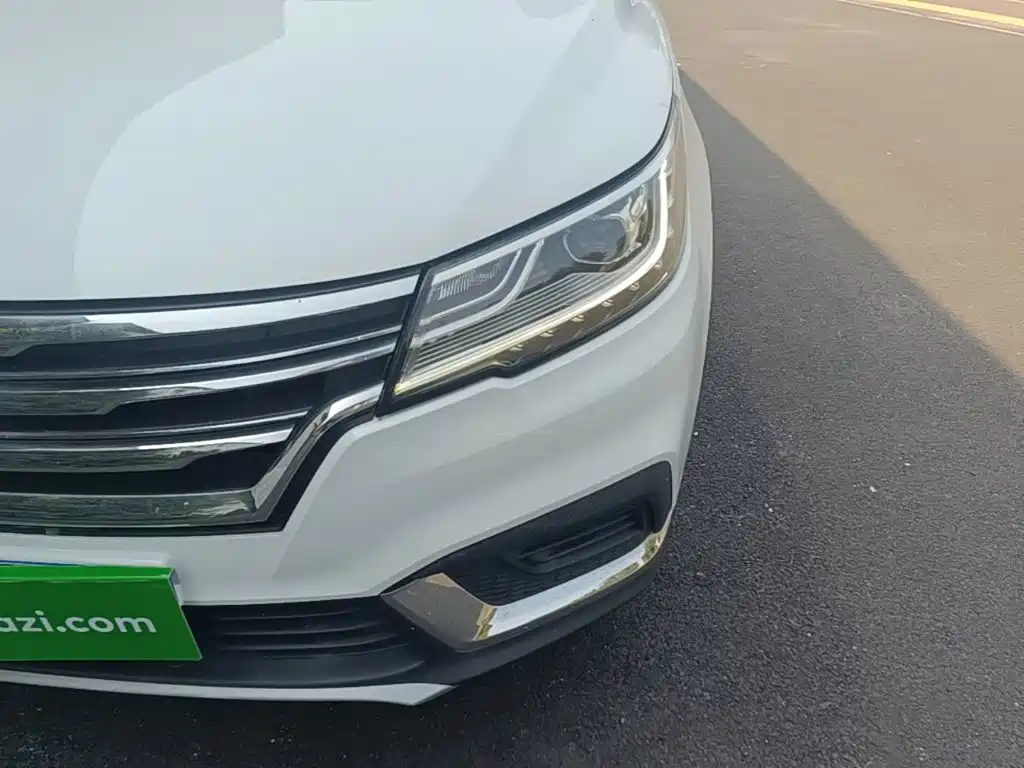 Roewe RX3 — миниатюра 24