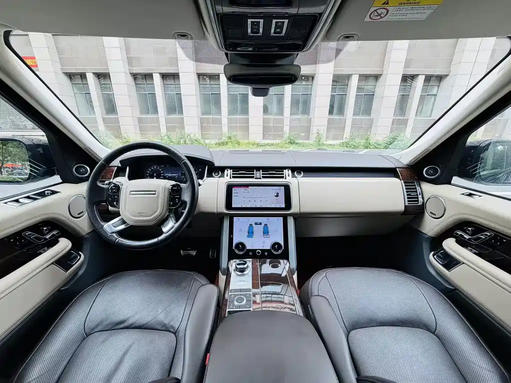 Land Rover Range Rover — миниатюра 7