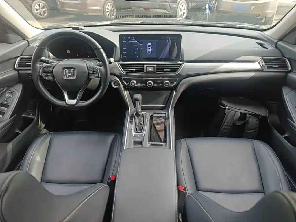 Honda Inspire — миниатюра 10