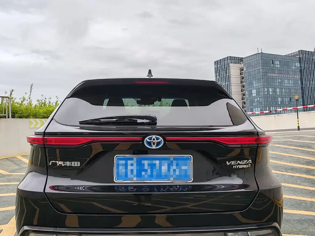 Toyota Venza — миниатюра 3