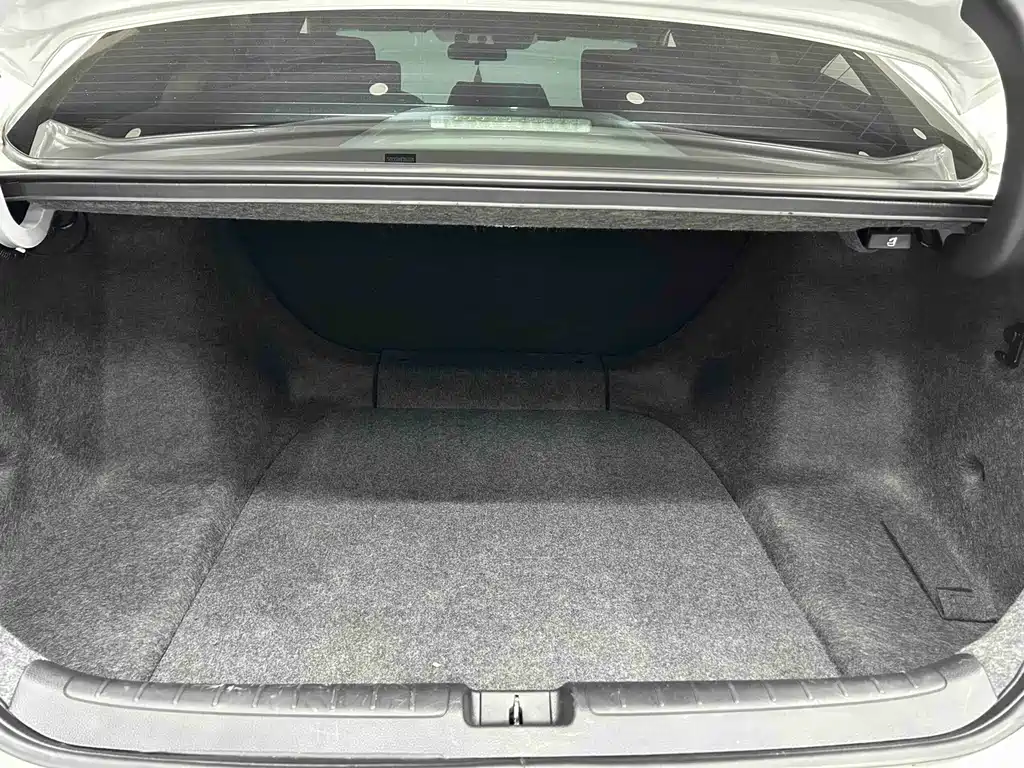 Honda Accord — миниатюра 14