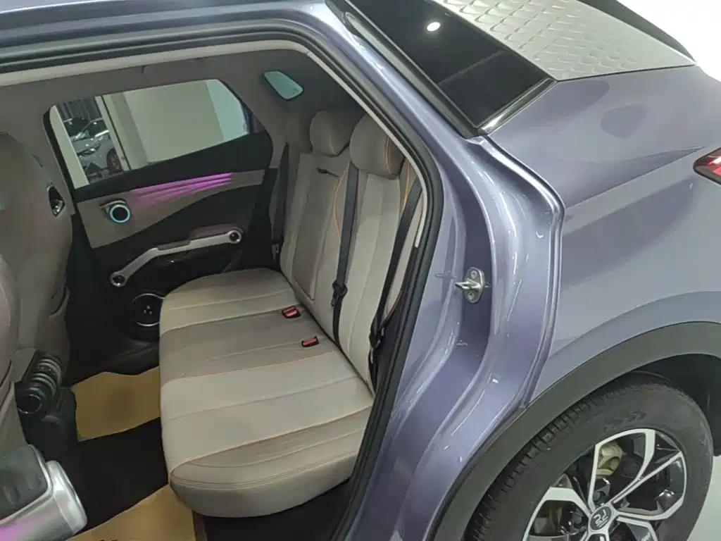 BYD Yuan Plus — миниатюра 13