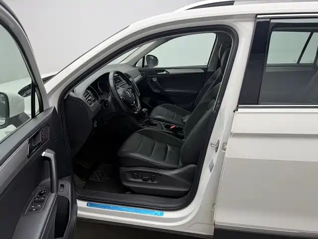 Volkswagen Tiguan L — миниатюра 9