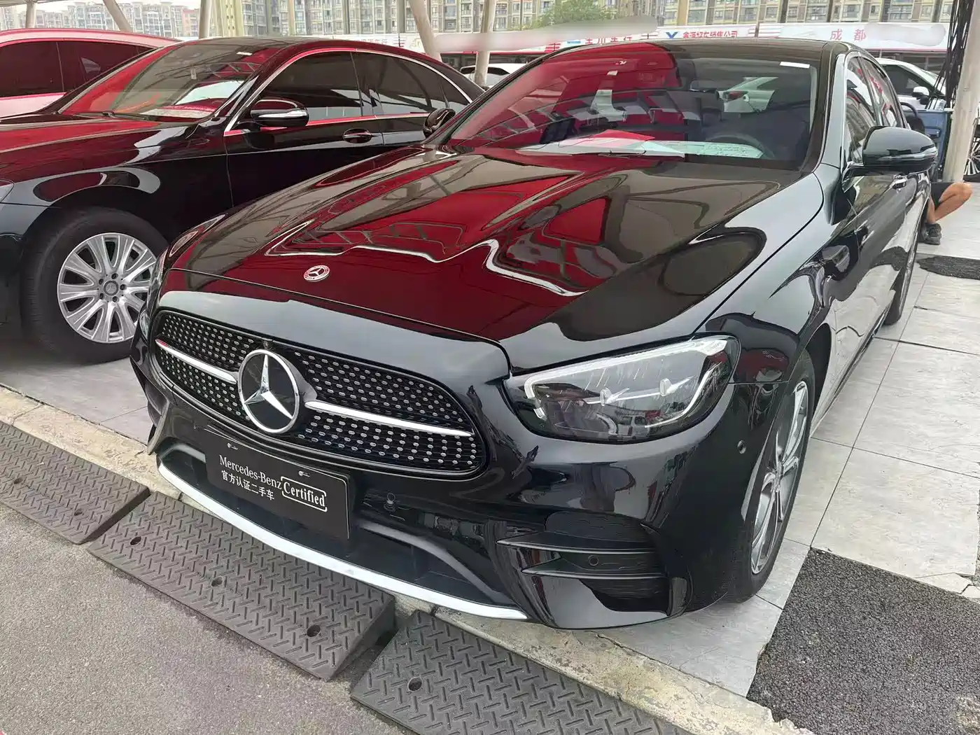 奔驰E级 2023款 E 300 L 运动时尚型 2023