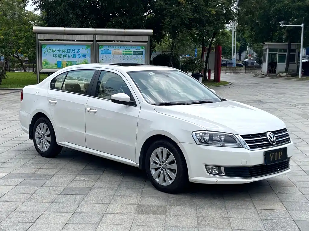 Volkswagen Lavida — миниатюра 2
