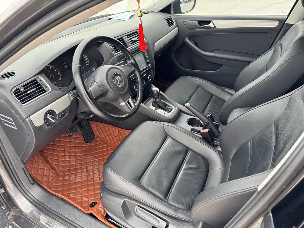 Volkswagen Sagitar — миниатюра 9