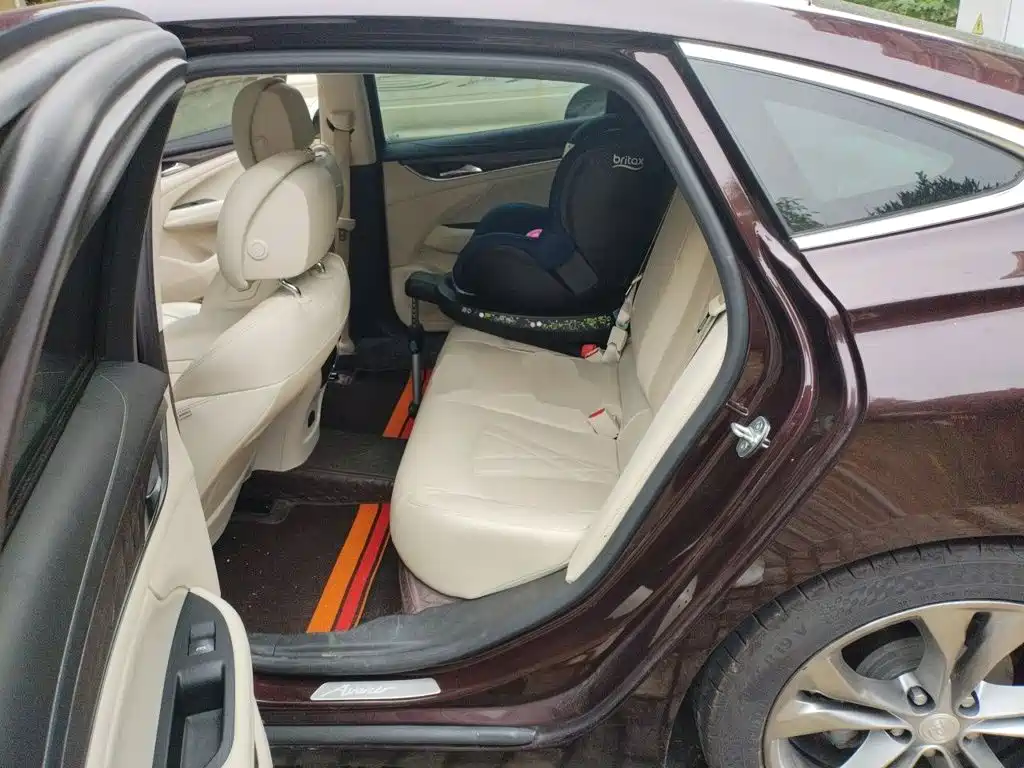 Buick LaCrosse — миниатюра 14