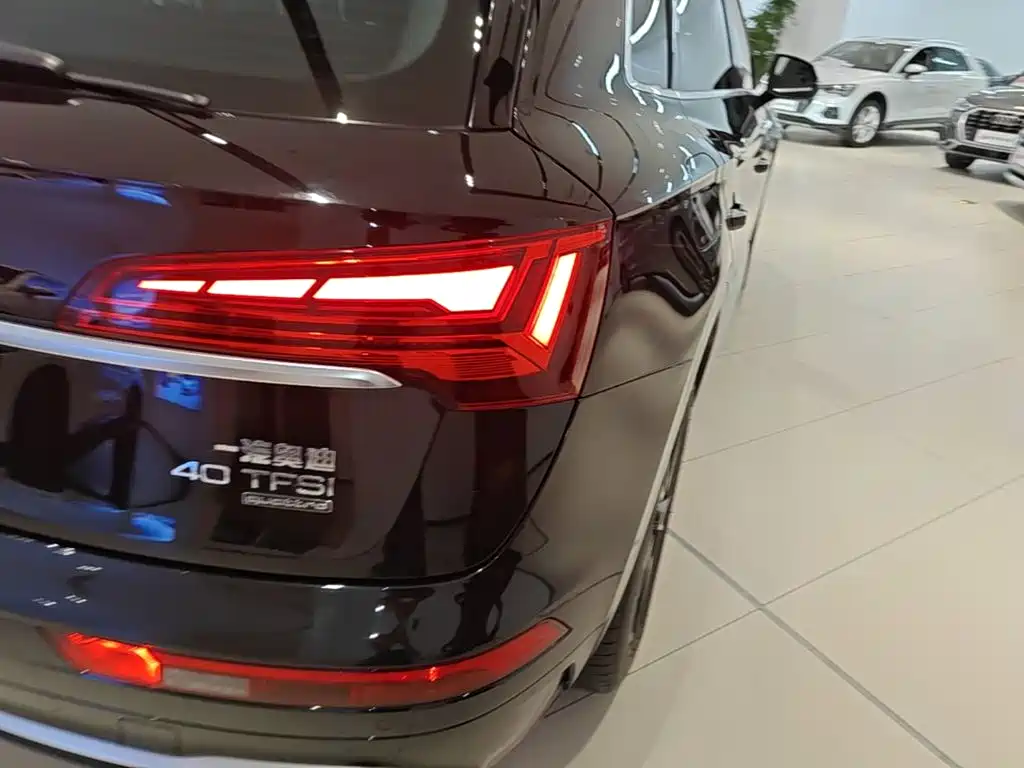 Audi Q5L — миниатюра 8