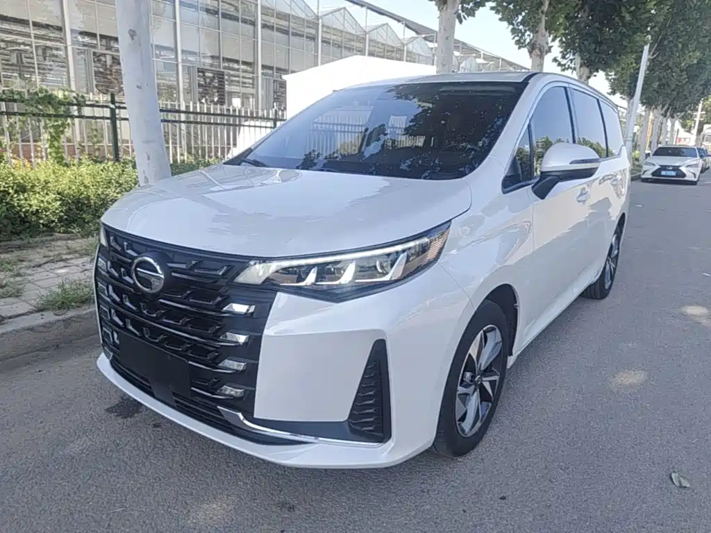GAC Motor Trumpchi M6 — миниатюра 2