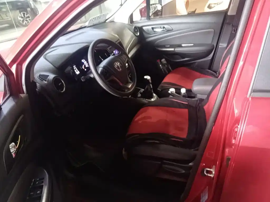 Changan CS15 — миниатюра 11