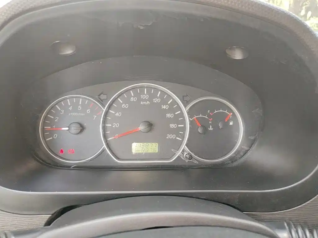 Wuling Hongguang — миниатюра 12