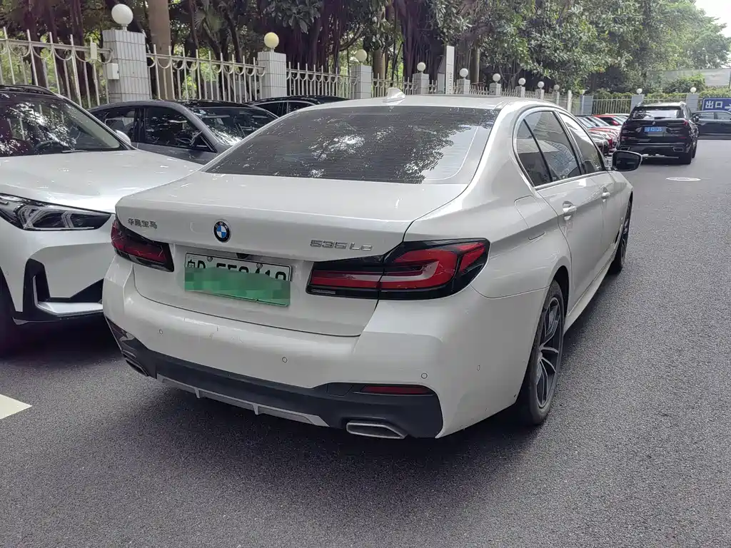 BMW 5 Series 5 2021 535Le M Sport