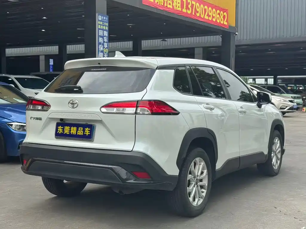 Toyota Frontlander — миниатюра 11