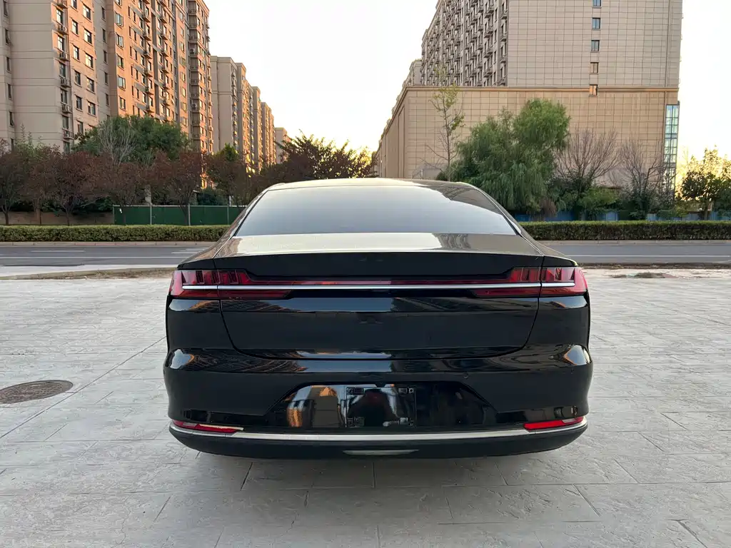 BYD Han — миниатюра 8