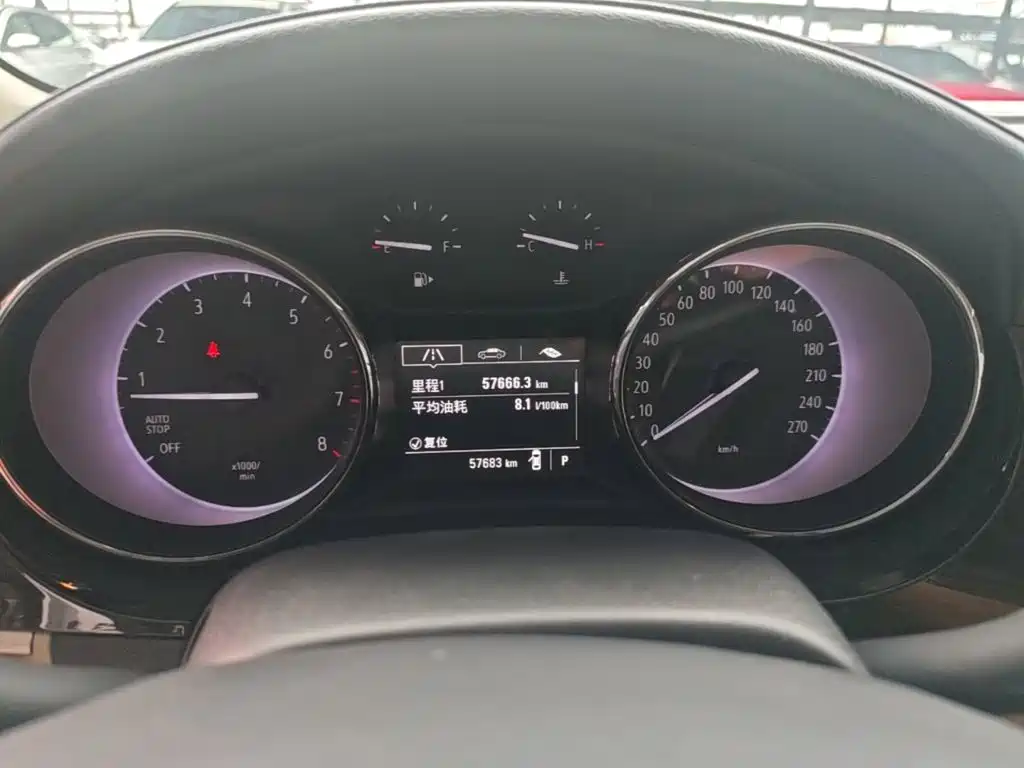 Buick Verano — миниатюра 12