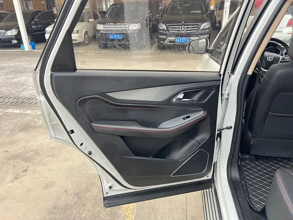 Baojun 560 — миниатюра 10