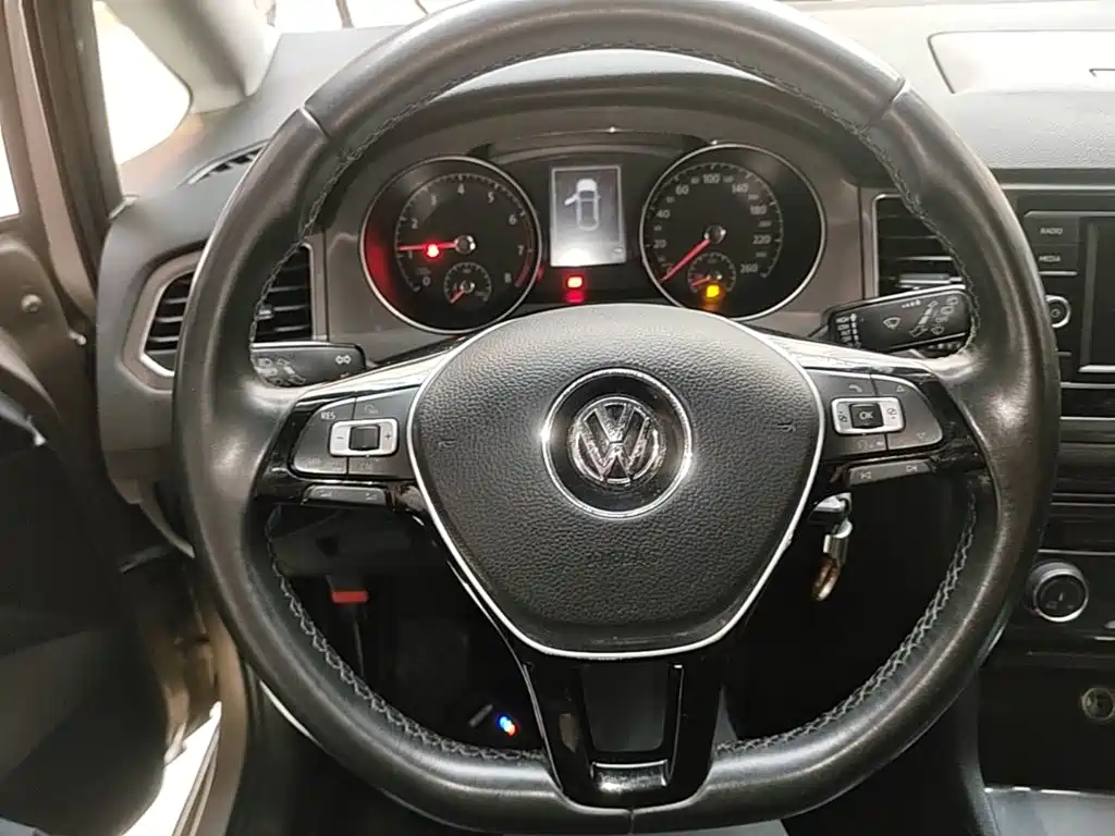 Volkswagen Golf Sportsvan — миниатюра 11