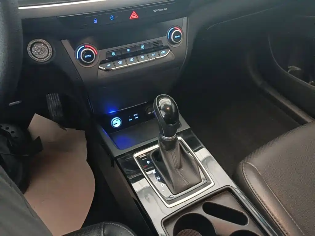 Hyundai Mistra — миниатюра 14
