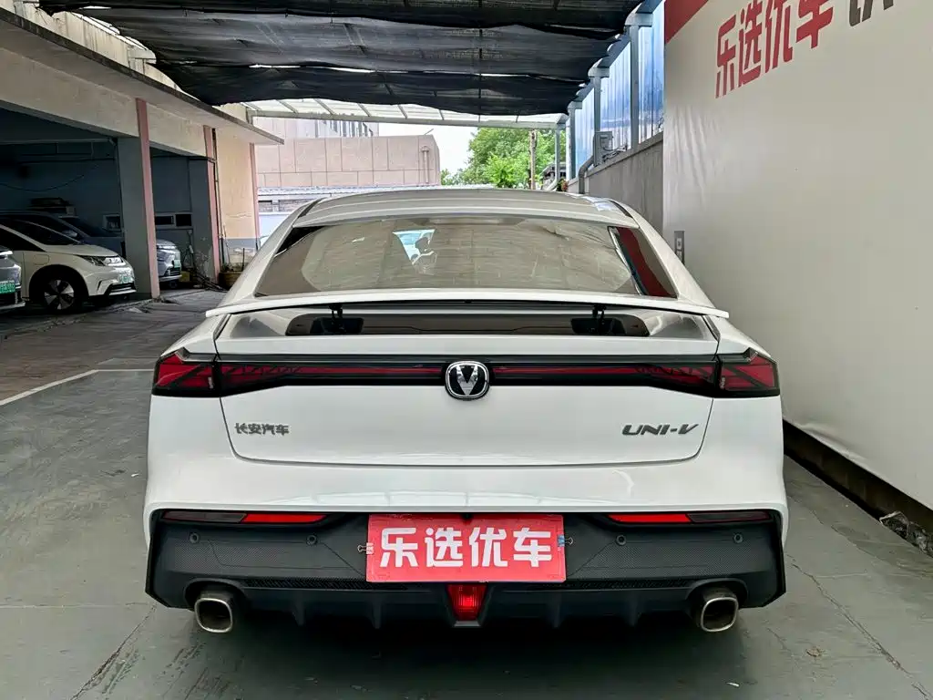 Changan UNI-V — миниатюра 5