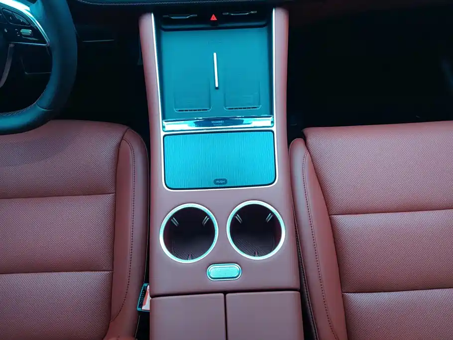 AITO AITO M5 — миниатюра 16