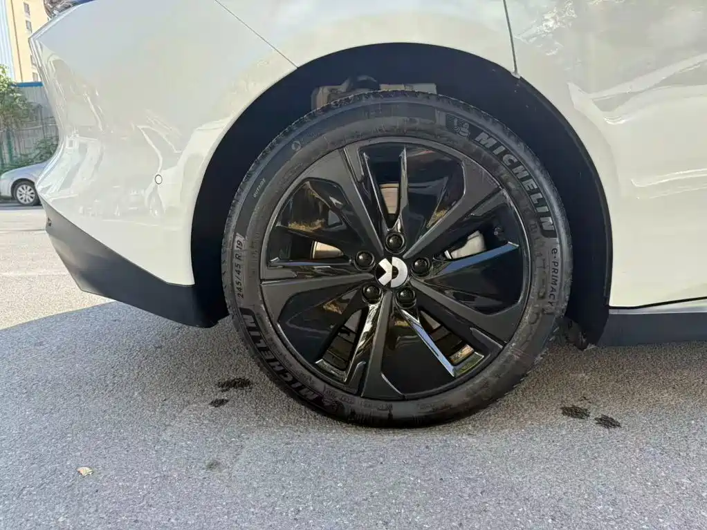 NIO ET5T — миниатюра 14