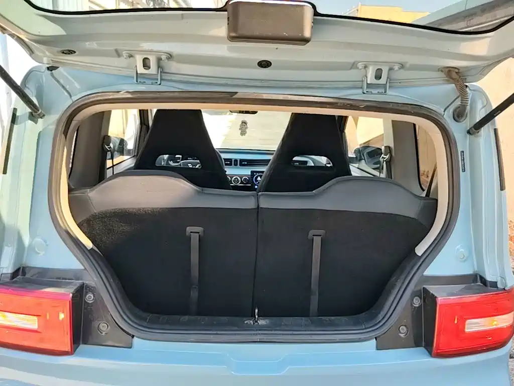 Wuling MINIEV — миниатюра 19