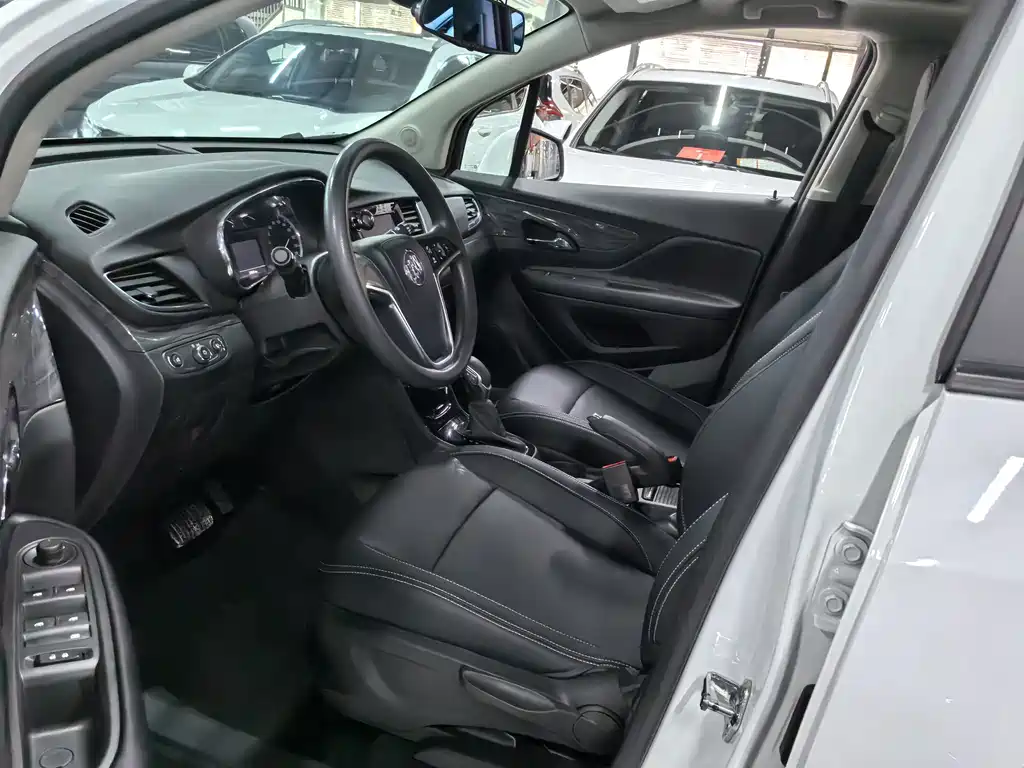 Buick Encore — миниатюра 6