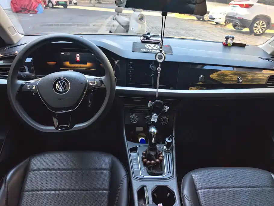 Volkswagen Lavida — миниатюра 12