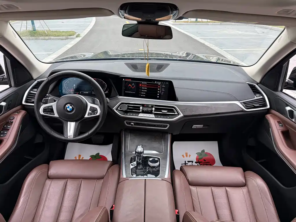 BMW X5 (Import) — миниатюра 17