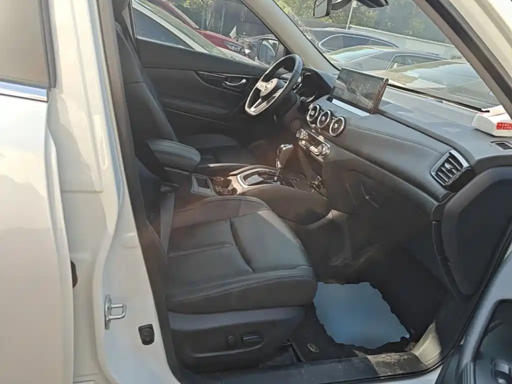 Nissan X-Trail — миниатюра 25
