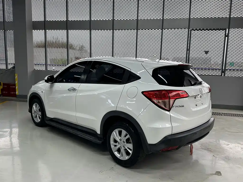 Honda Vezel — миниатюра 6