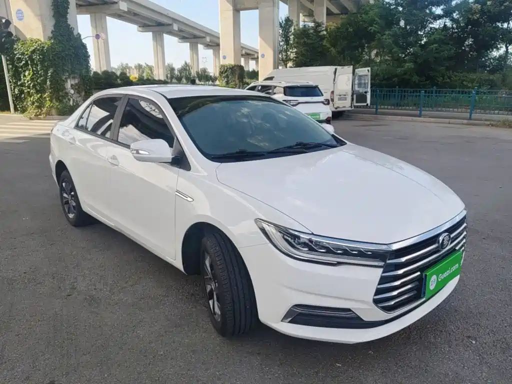 BYD Qin — миниатюра 4