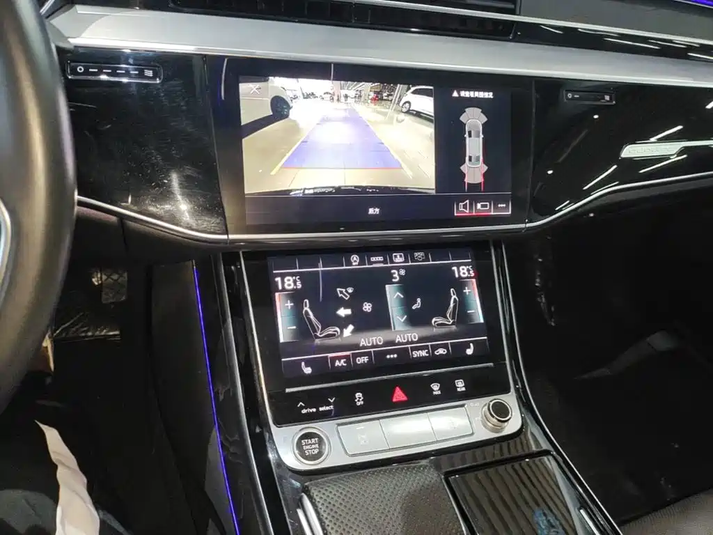 Audi A8 — миниатюра 12