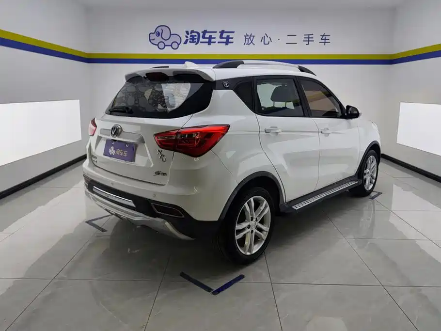 Changan CS35 — миниатюра 3