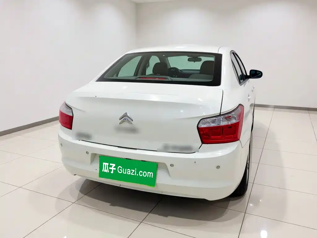 Citroen Elysee — миниатюра 5