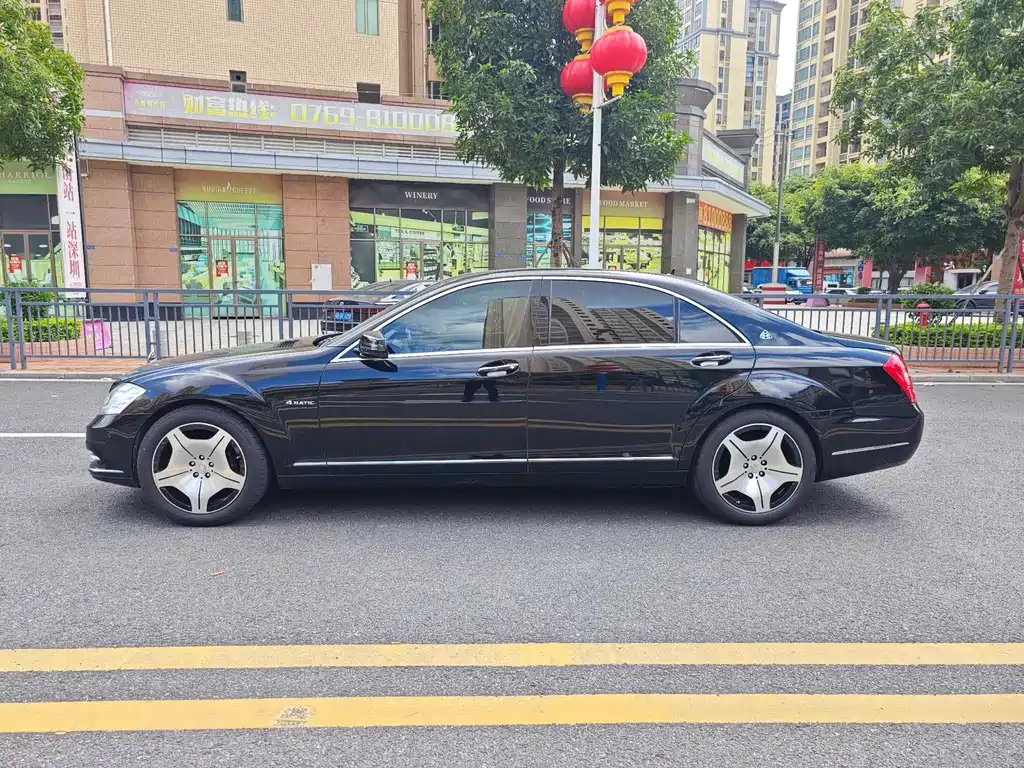 Mercedes-Benz S-Class — миниатюра 4