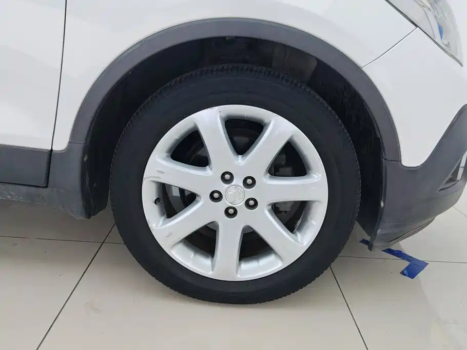 Buick Encore — миниатюра 6