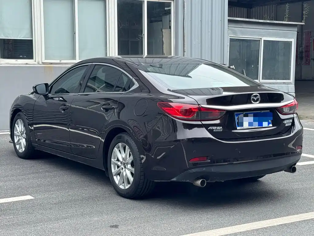 Mazda Atenza — миниатюра 5