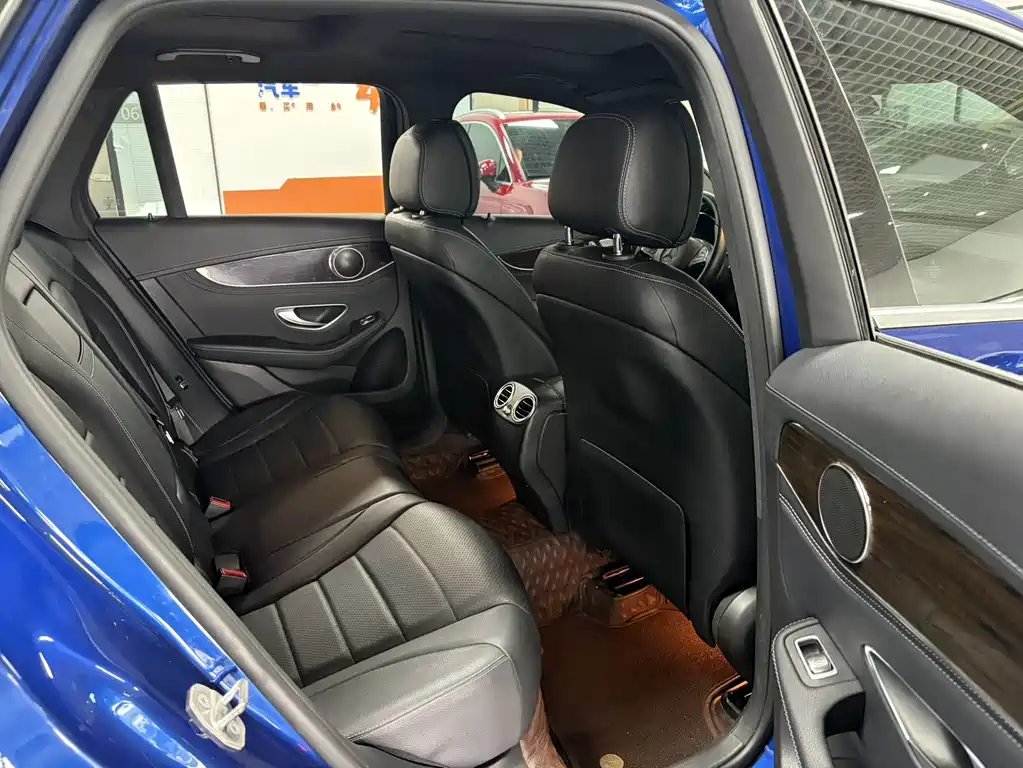 Mercedes-Benz GLC — миниатюра 13