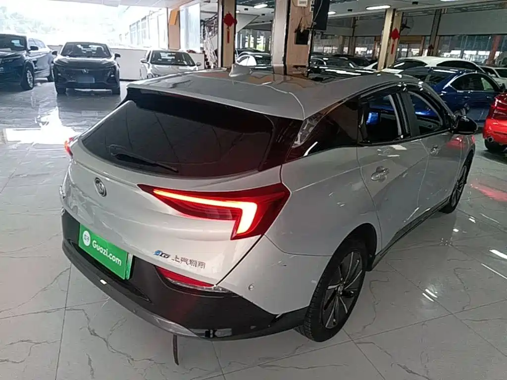 Buick Velite 6 — миниатюра 7