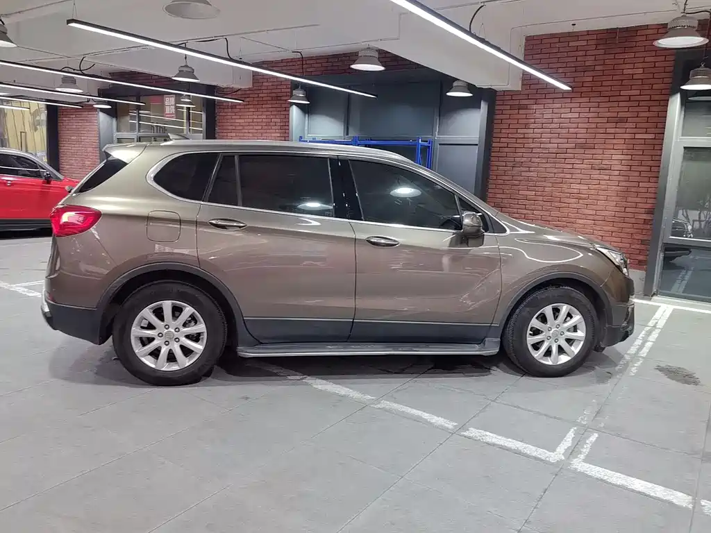 Buick Envision Plus — миниатюра 5