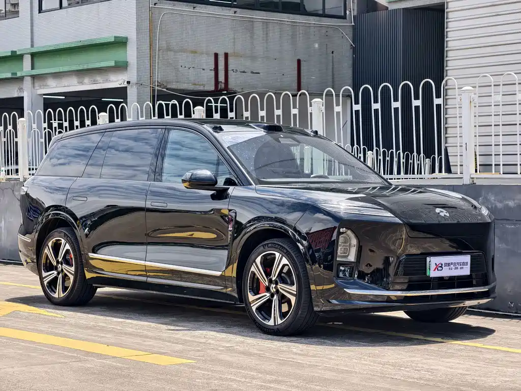 NIO ES8 — миниатюра 3
