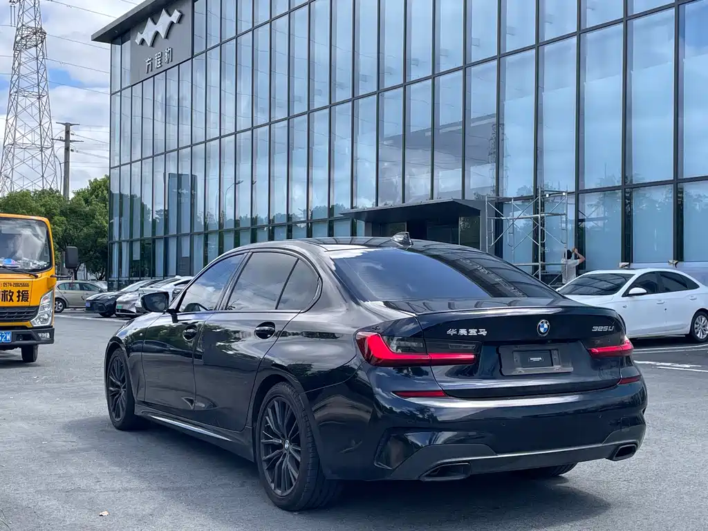 BMW 3 Series — миниатюра 20