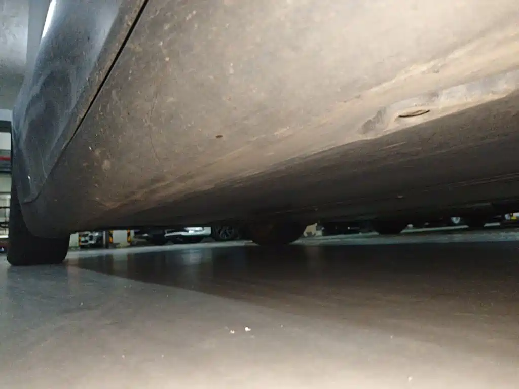 Tesla Model Y — миниатюра 15
