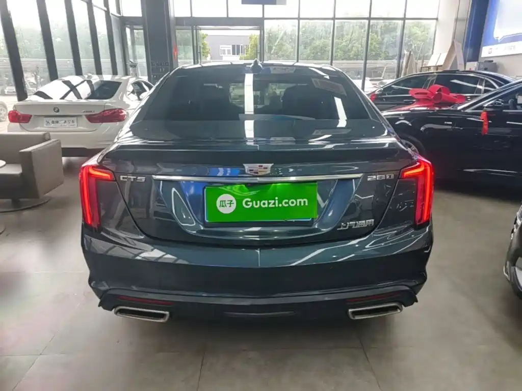 Cadillac CT5 — миниатюра 6