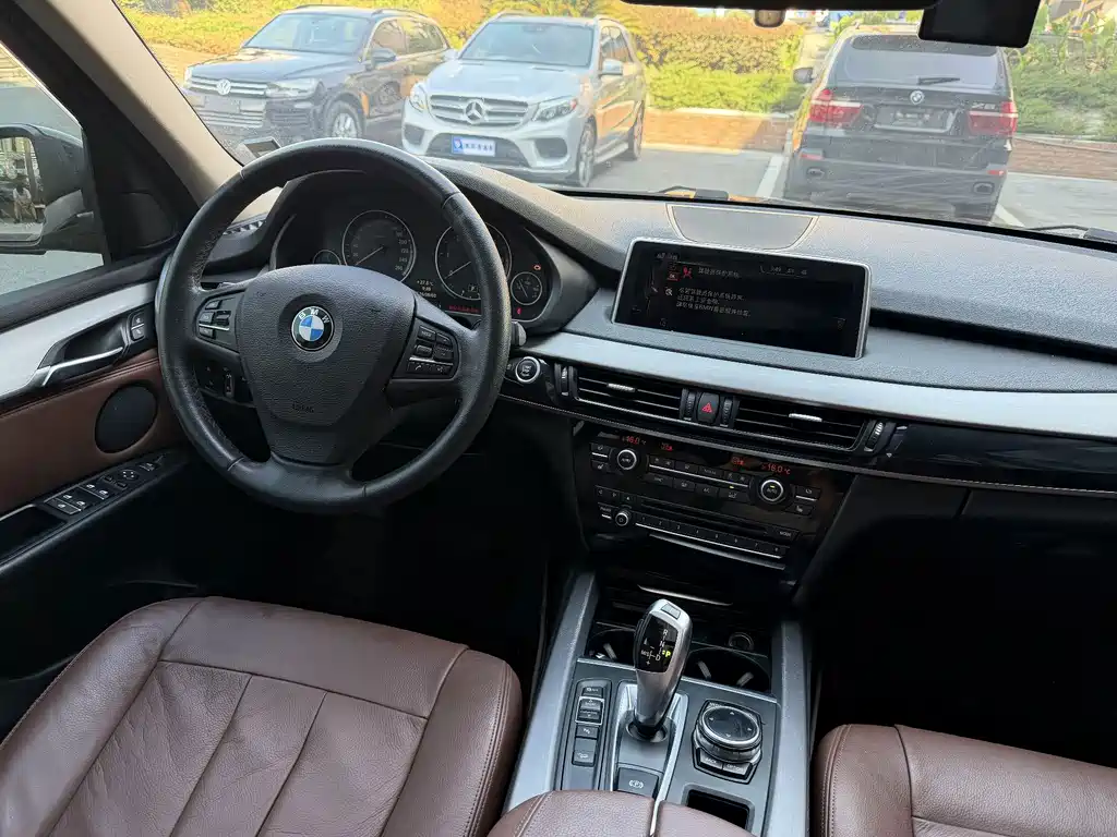 BMW X5 (Import) — миниатюра 12