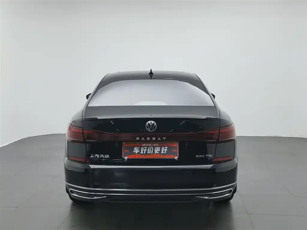 Volkswagen Passat 2023 330TSI Elite