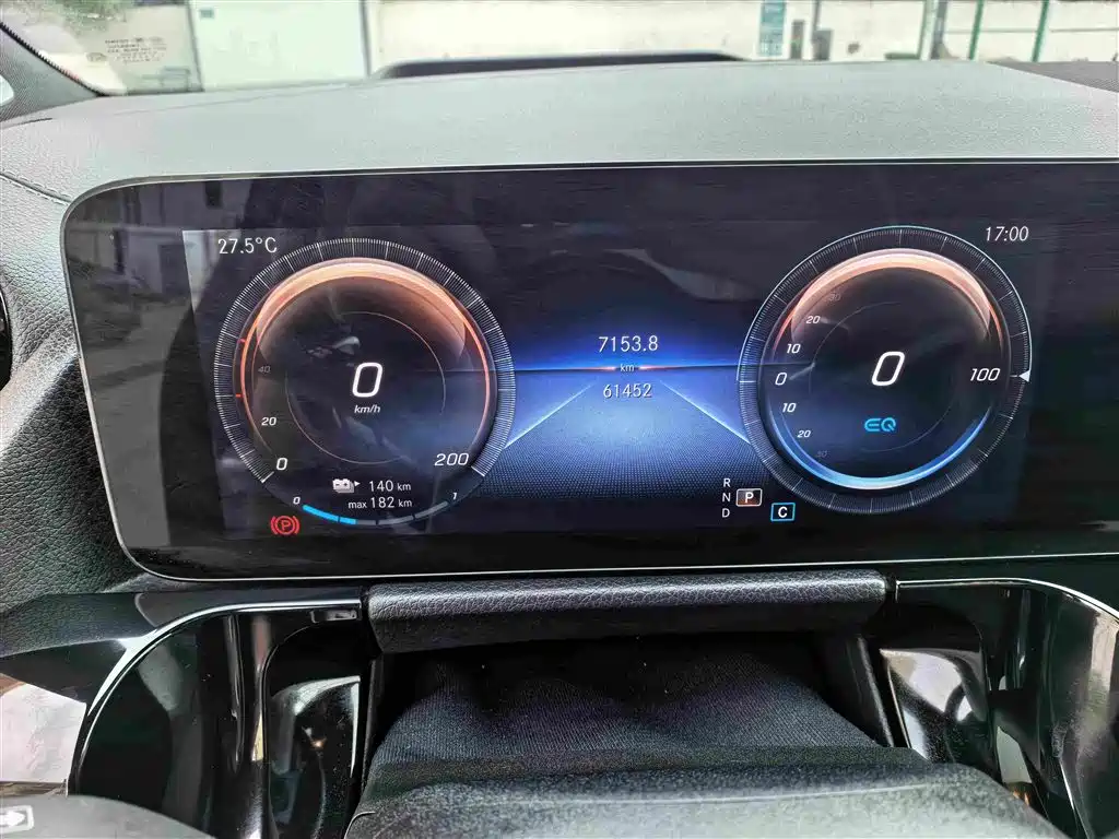 Mercedes-Benz EQA — миниатюра 20