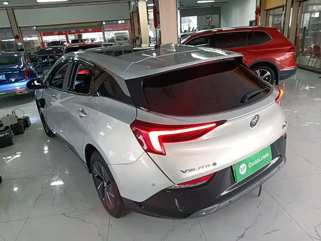 Buick Velite 6 — миниатюра 5