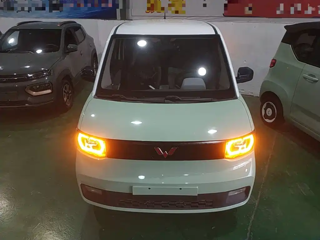 Wuling MINIEV — миниатюра 3